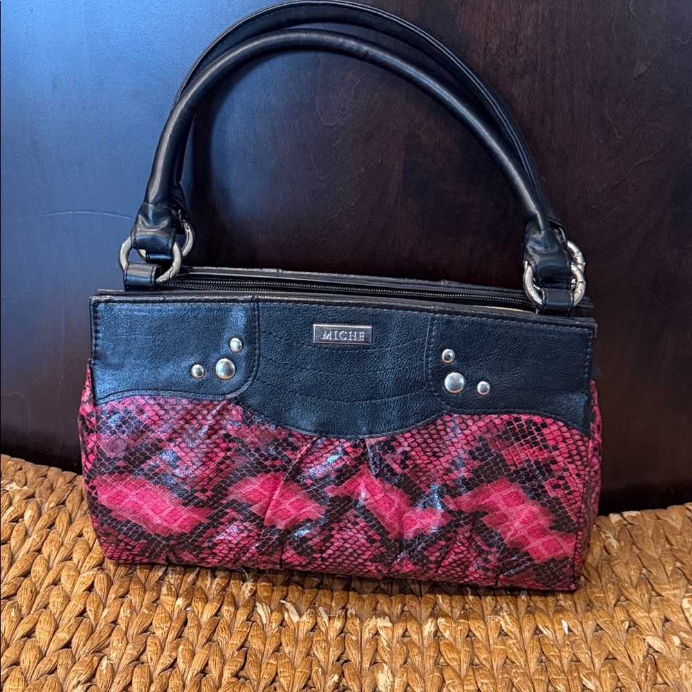 New!  Miche Black purse and black and  pink Snakeskin Veronica Shell
